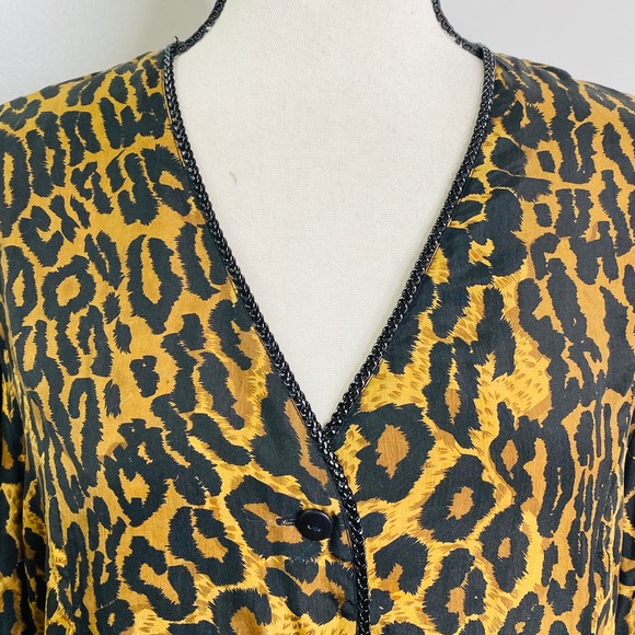 Vintage Anna and Frank Silk Animal Print Button Down Womens Large Career Casual - Picture 6 of 9